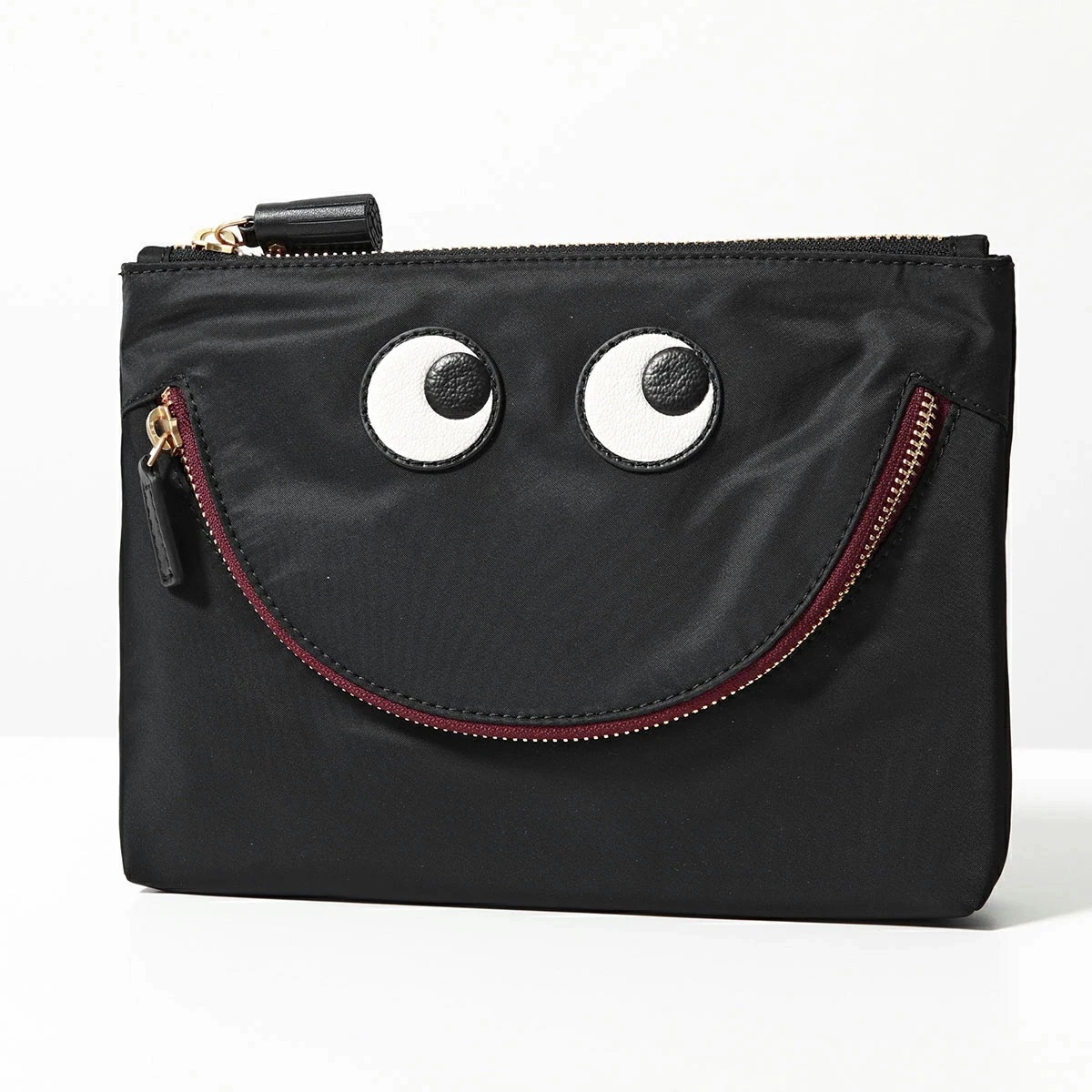ANYA HINDMARCH アニヤハインドマーチ ポーチ Pouch Happy Eyes アイズ 193559 レディース 小物入れ クラッチ バッグインバッグ ナイロン 鞄 Black