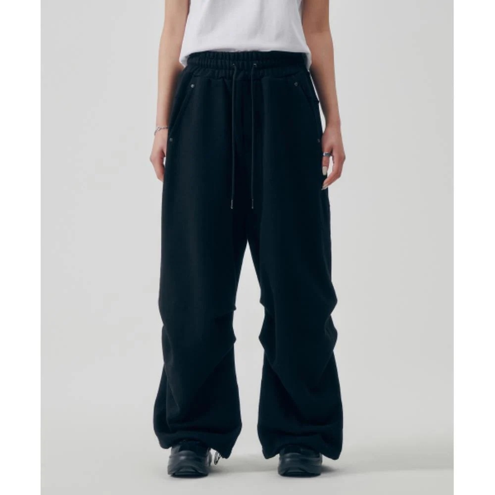COYSEIO】26SS SHIRRING TOBI PANTS : KHAKI