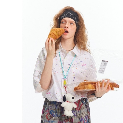 スプラッシュプリントグラフィックシャツ