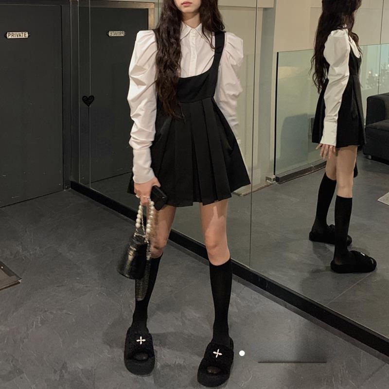 プリーツワンピースセット 白ブラウス オルチャン ツーピース セットコーデ パフスリーブ 韓国 レディース ブラック ホワイト シャツ ミニ丈 膝上 長袖 襟付き フレア スリム Aライン