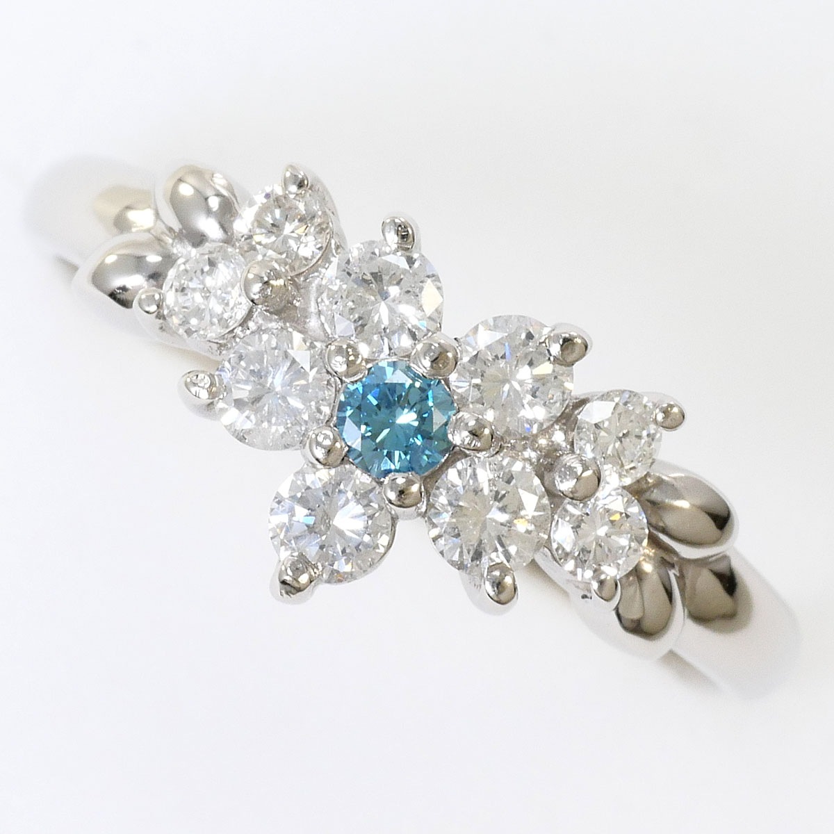 PT900 プラチナ リング・指輪 12.5号 ブルーダイヤ ダイヤモンド 0.50 ct 総重量約3.8g 中古