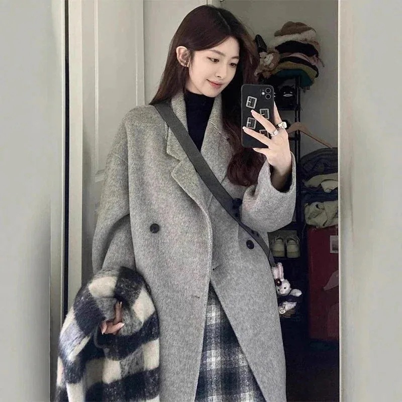 グレーの韓国風 petite size 毛羽地アウター 女性 新作 メンズ 中丈厚手コート