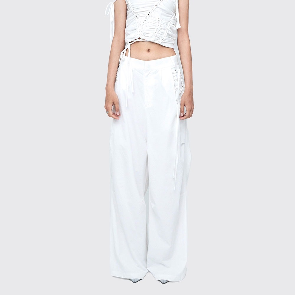 【NACHE】 CONSTRICT HOLE WIDE PANTS (UNISEX) : WHITE
