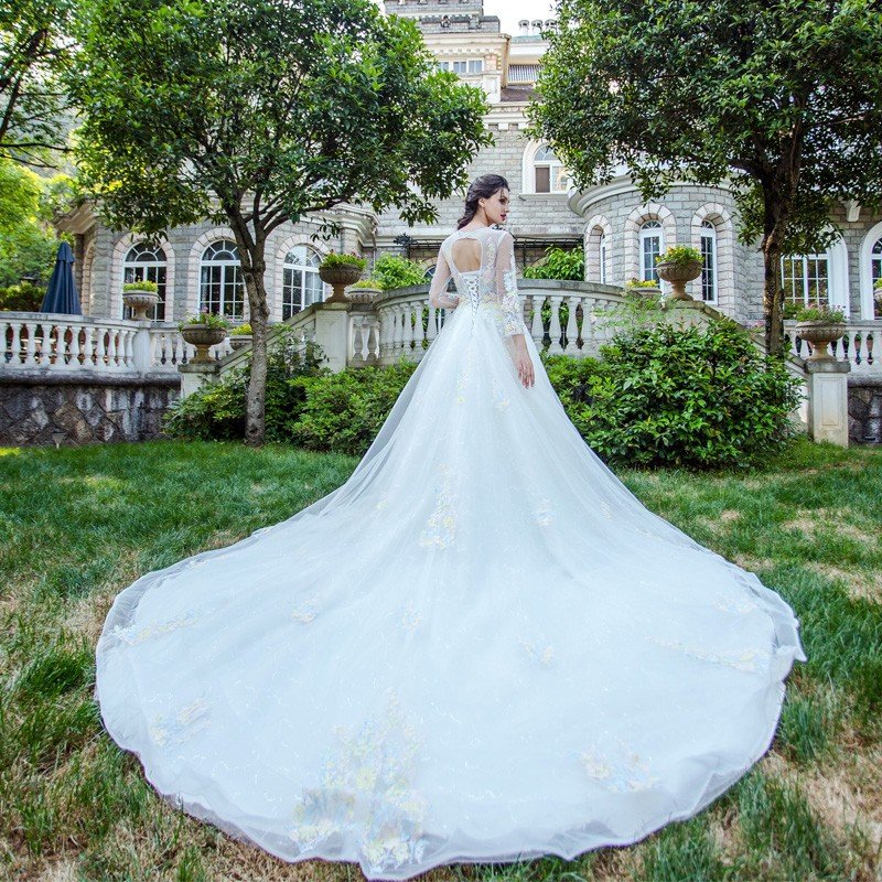 ウエディングドレス 長袖 エンパイア 二次会 ウェディングドレス 安い 結婚式 プリンセス 花嫁 披露宴 ロングドレス ブライダル トレーン 大きいサイズ