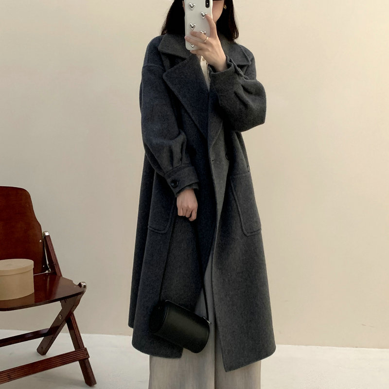 秋冬厚手の中長タイプのアルバカ羊キャメルコート女性両面カシミヤ毛ウールヘップバーン風コート