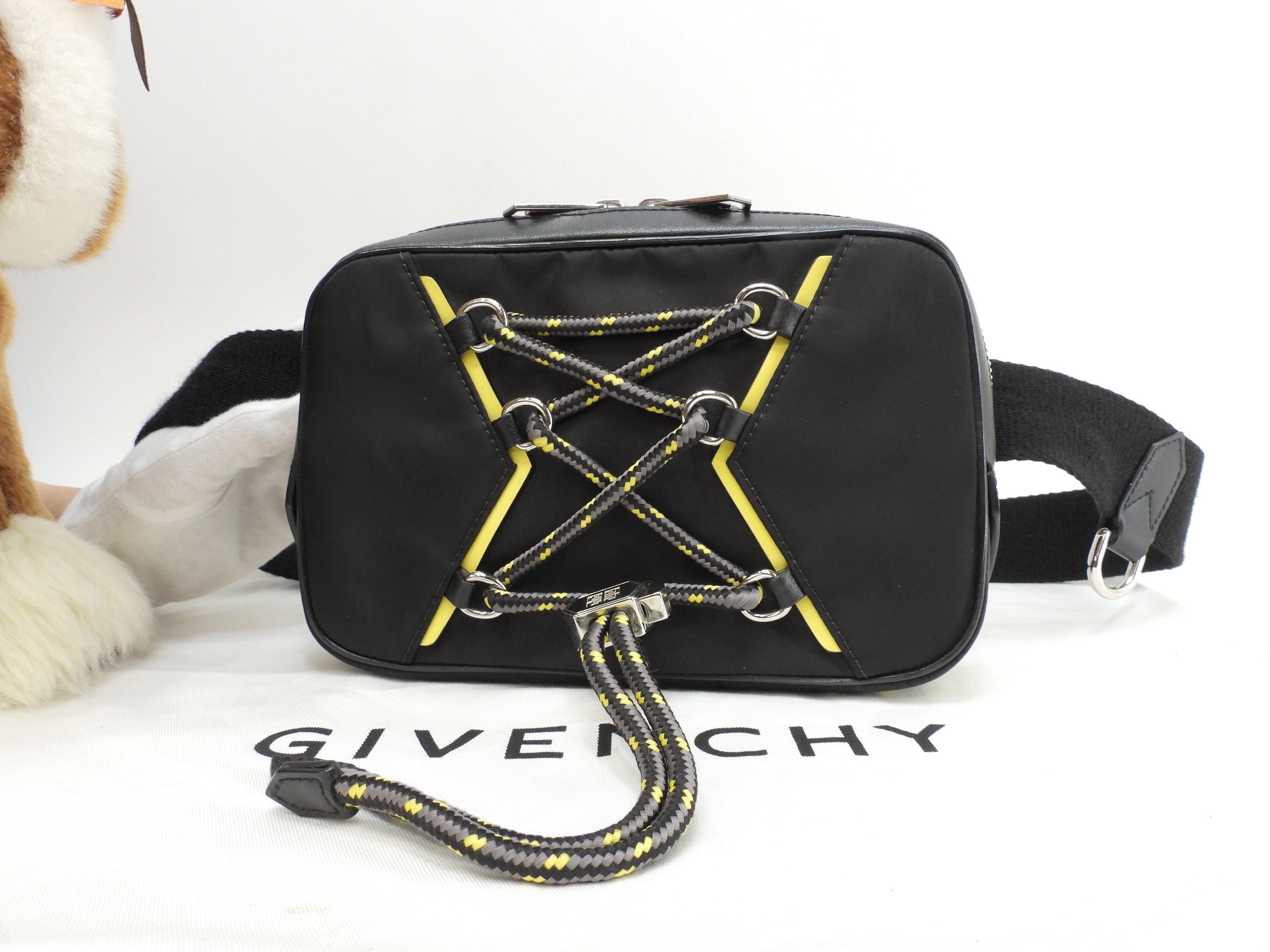 ボディバッグ ナイロン/レザー 黒黄 バムバッグ ベルトバッグ ウエストバッグ 極美品@MPC0219