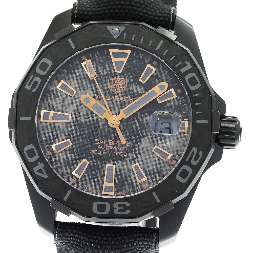 タグホイヤー TAG HEUER WBD218A-0 アクアレーサー キャリバー5 カーボン・コレクション デイト 自動巻き メンズ 保証書付き_920814【中古】