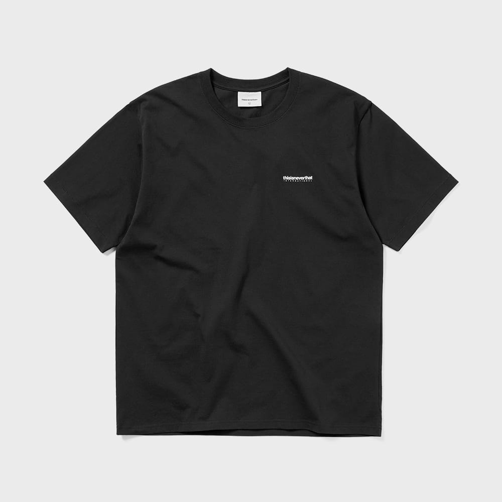 ディス・イズ・ネヴァー・ザット INTL ロゴ T シャツブラック