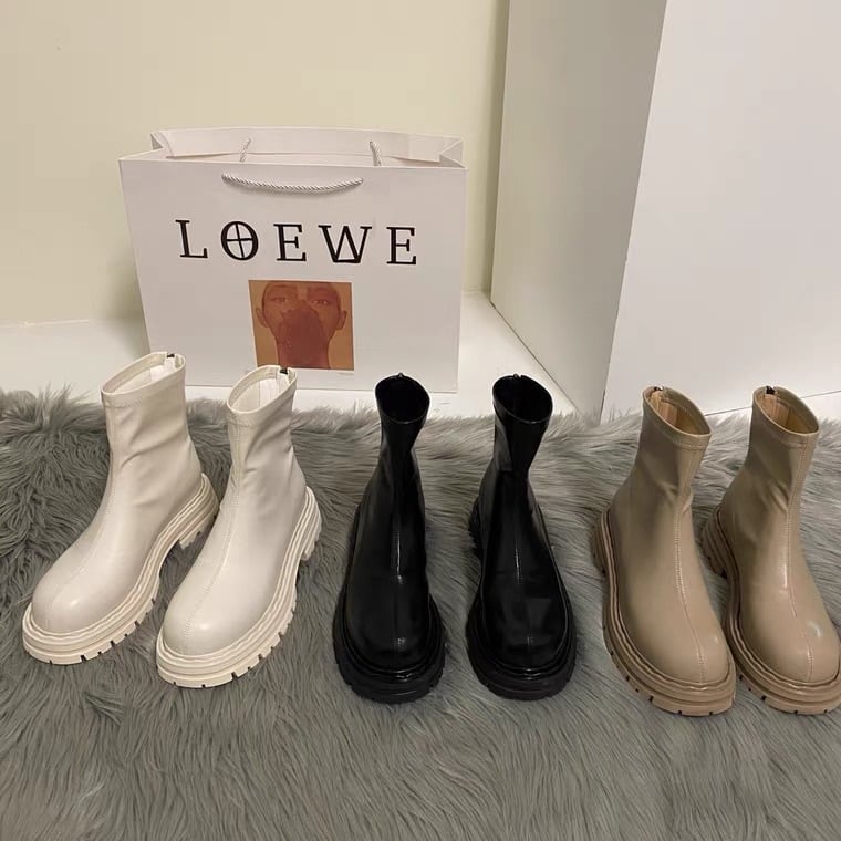 レディース ショートブーツ 厚底 4.5cmヒール タンクソール ラウンドトゥ PU 歩きやすい 身長盛れる 韓国 かっこいい カジュアル 可愛い かわいい ラクチン 流行り シンプル クラシック