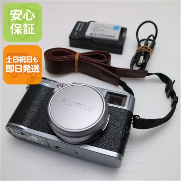 新品同様 FinePix X100 シルバー FUJIFILM デジカメ 12