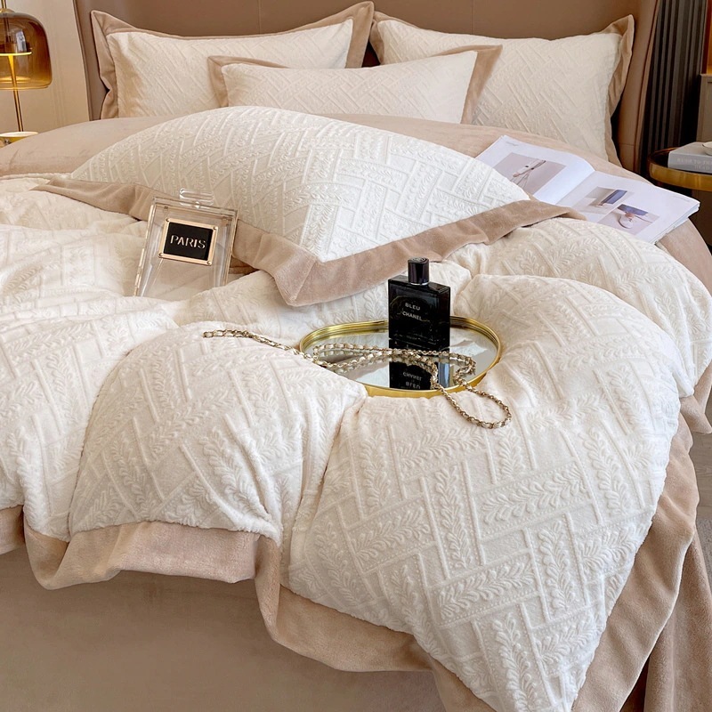 冬厚手のクラスaミルクベルベット4点セットソリッドカラー高重量彫刻ベルベットコーラルベルベット3点ベッドセット