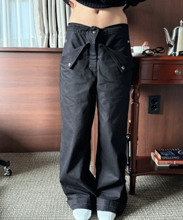 Best) スナップパンツ ブラック 薄ベージュ [ディテール/ボタン/スナップパンツ/ロングパンツ/ワイド/秋コーディネート/デイリー/カジュアル/y2k]