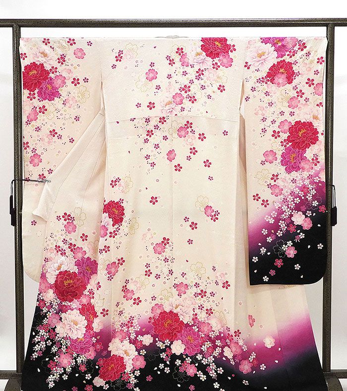 振袖 正絹 花模様 JunAmiMisako 身丈164cm 裄丈67.5cm リサイクル 中古 着物 e4055