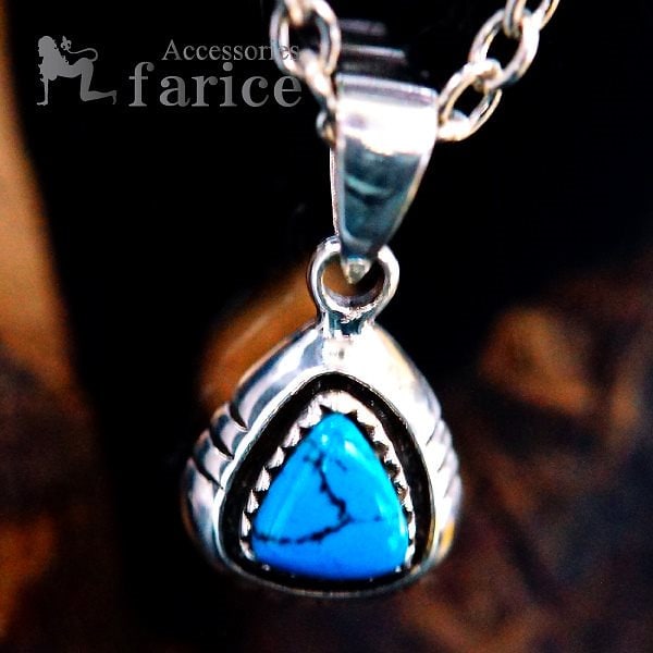 トライアングルカットターコイズ装飾 立体三角形プレートデザイン メンズ&レディース インディアンジュエリー シルバー925 ペンダント ネックレス