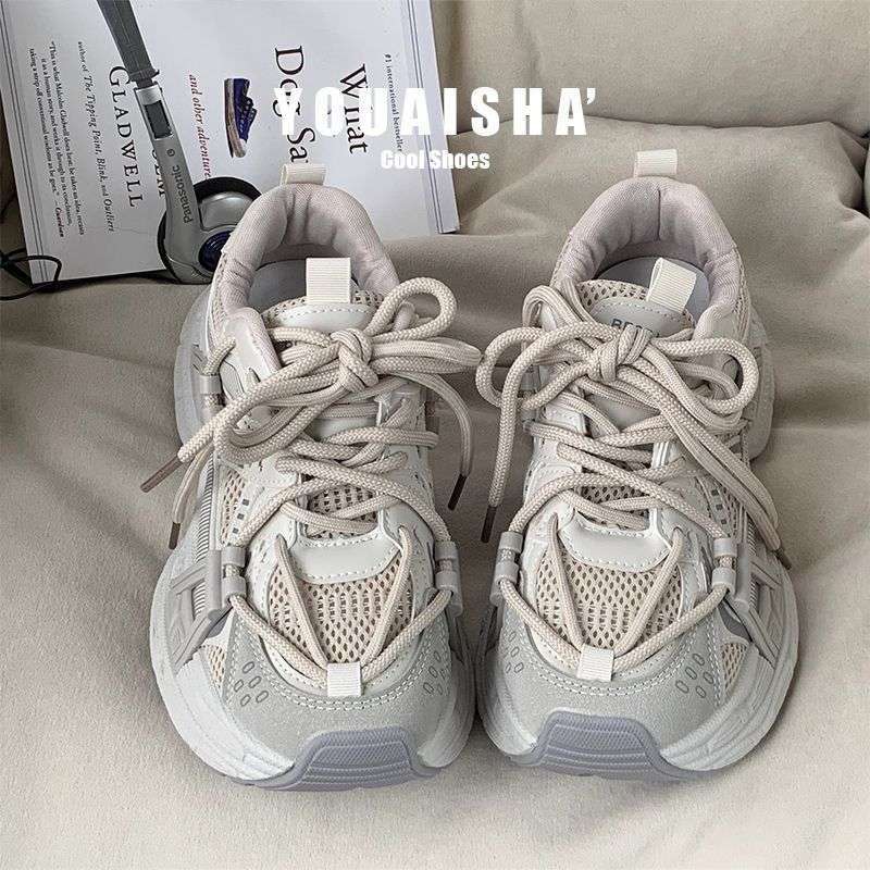 2025年新作レトロ丸いつま先でスリミング効果抜群の万能カジュアルスポーツシューズトレンド厚底で身長アップ効果抜群のダッドシューズが大ヒット 4,916円