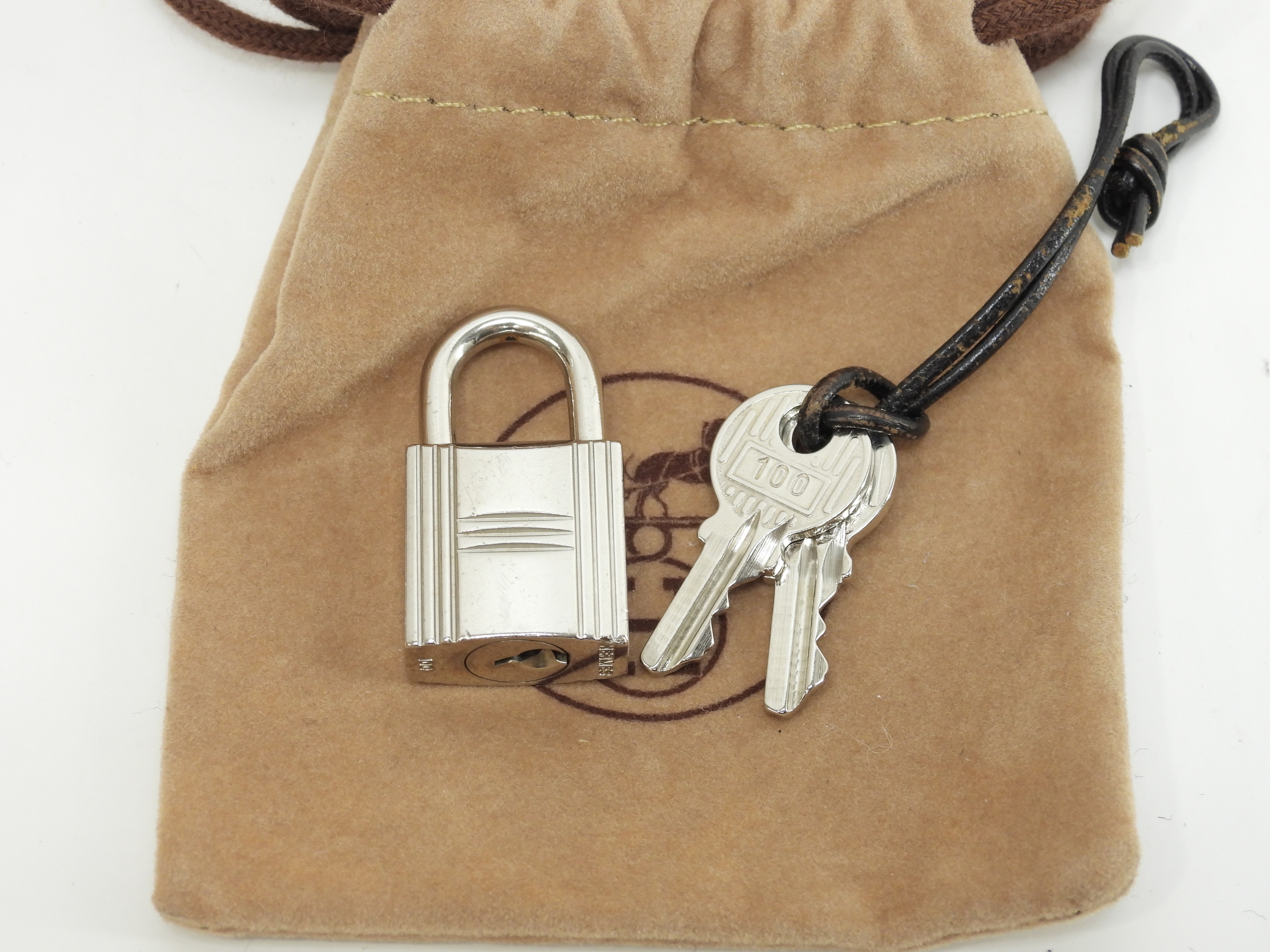 南京錠 鍵2個 シャインシルバー パドロック キー 100 バッグチャーム@ 204
