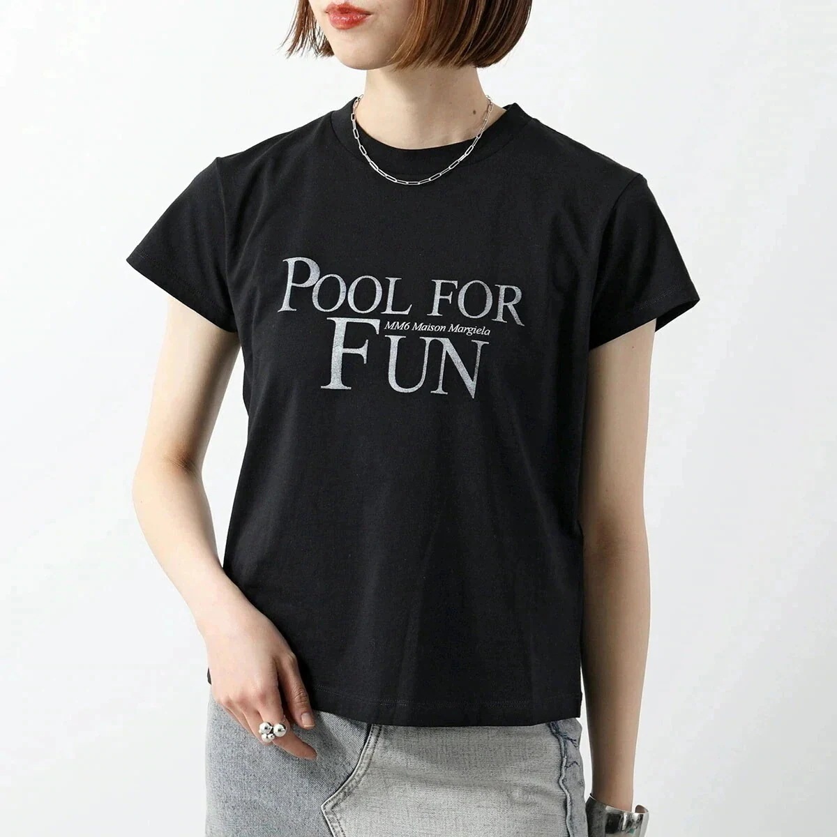 MM6 エムエムシックス メゾンマルジェラ Tシャツ S52GC0339 S24312 レディース 半袖 カットソー クルーネック ロゴT POOL FOR F