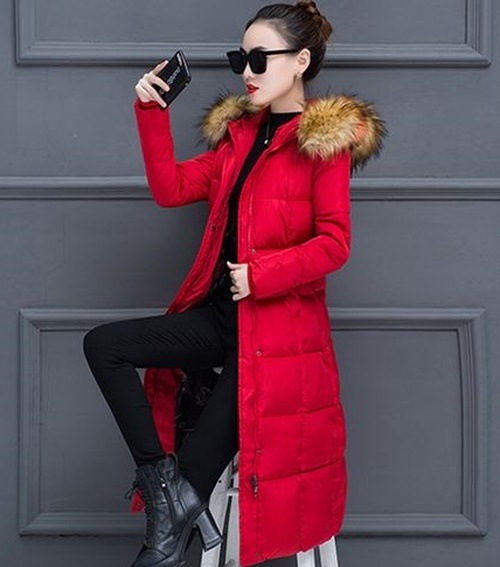 5230.ファーフード付きダウンコート（レッド）2019 春夏 sale 春夏 sale アウター ジャケット 美ライン おしゃれ きれいめ オフィス ビジネス お出かけ パーティー 女子会 普段使い 100,000円