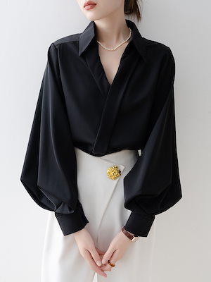 【1点ご購入 で10点プレゼントいたします】黒パフスリーブサテンブラウス春秋2025年Vネックシャツ高級感洋風