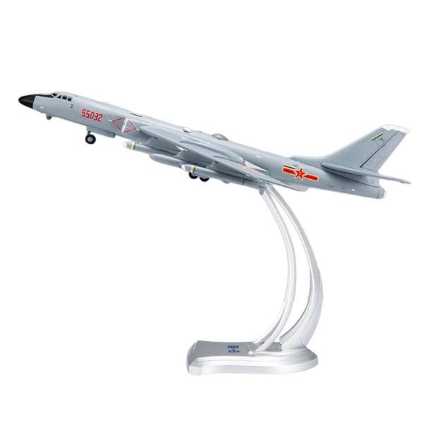 1/72 スケールダイキャスト合金モデル航空機グッズ戦闘機ディスプレイ航空ホリデーギフト男の子のおもちゃの装飾品グッズ