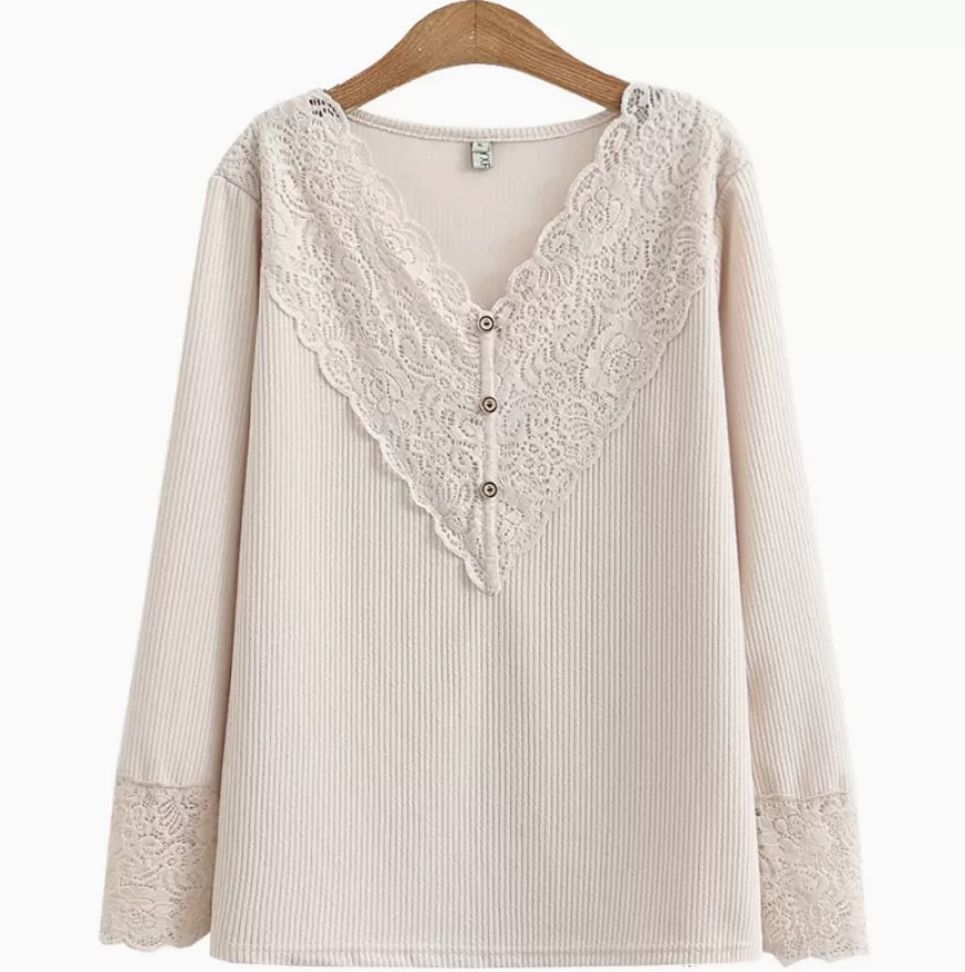 トップス デート カットソー 袖あり 長袖 Vネック かわいい 大人可愛い きれいめ シンプル カジュアル 大人 上品 おしゃれ お洒落 主役級 存在感 春 秋 10代 20代 30代 レディース