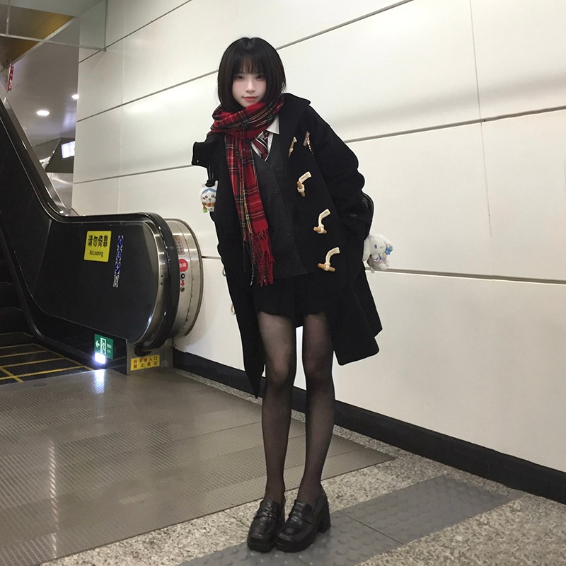 カレッジスタイルのDKコートミドル丈の冬用ウールコートホーンボタンコートブラックユニセックスJK