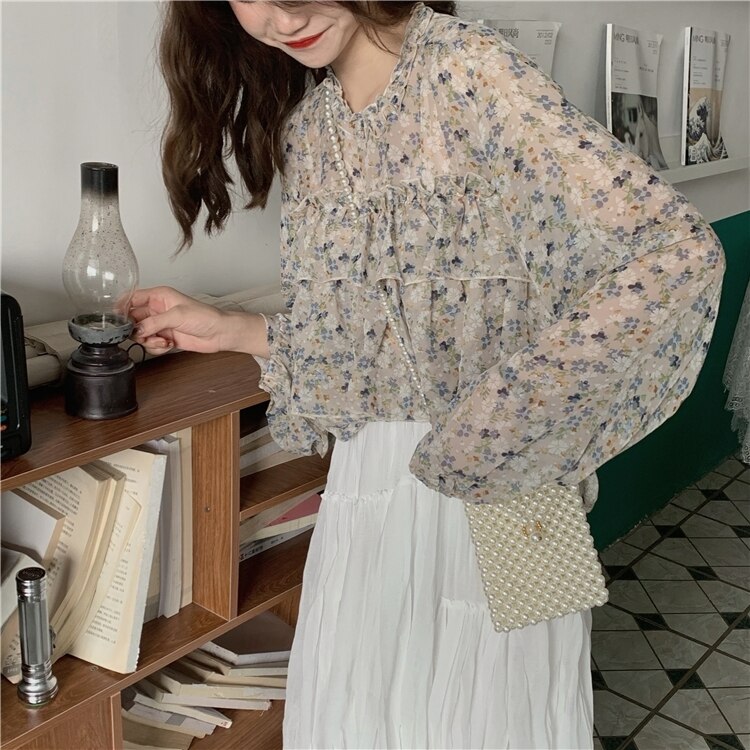 レトロ風 トップス シャツ ブラウス チュニック 夏 春 秋 かわいい きれいめ カジュアル ショート ショート丈 長袖 ボリューム袖 ぽわん袖 フリルカラー スタンドカラー フレア セミフレア 裾イ 6,304円