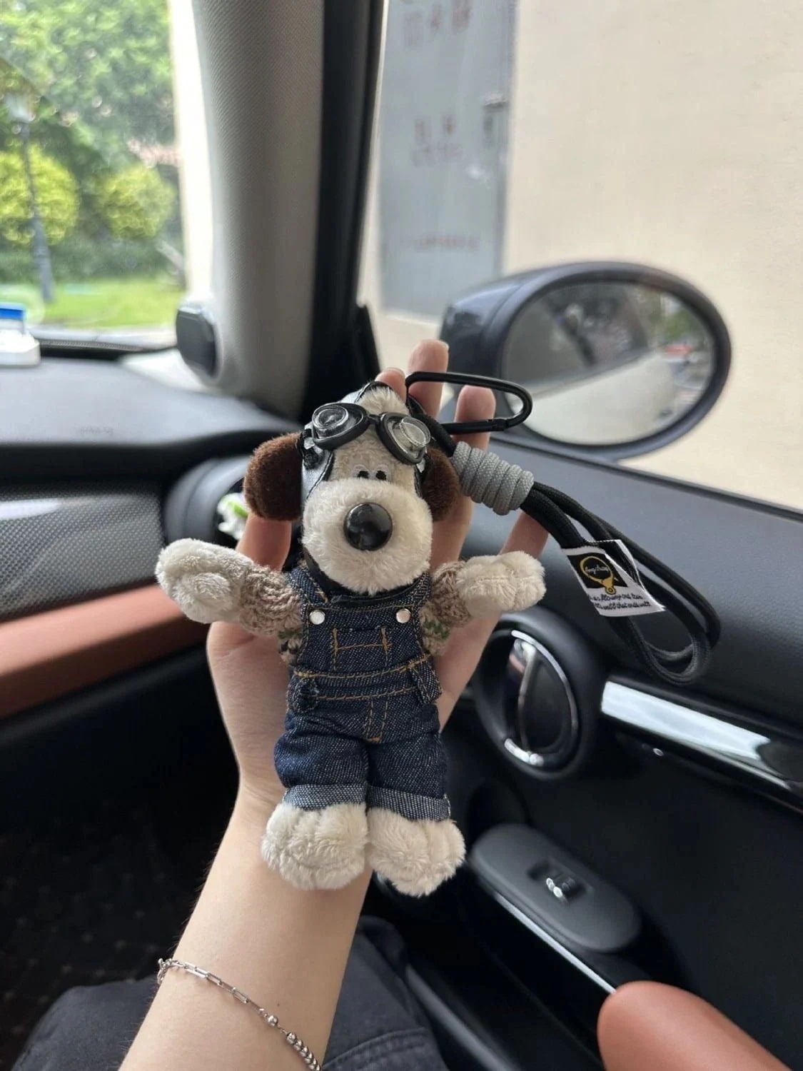 グルミット かわいい蝶ネクタイのぬいぐるみ料理人犬公仔自動車キーホルダー漫画公仔バッグペンダント飾りプレゼント1145124409