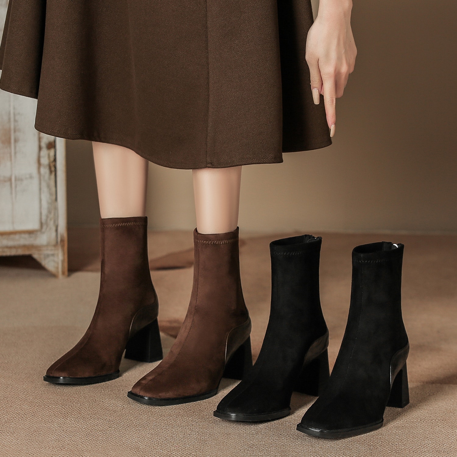 ショートブーツ秋 新作 レトロ 2025 冬 快適 秋冬ファッション おしゃれ レディース 厚い底