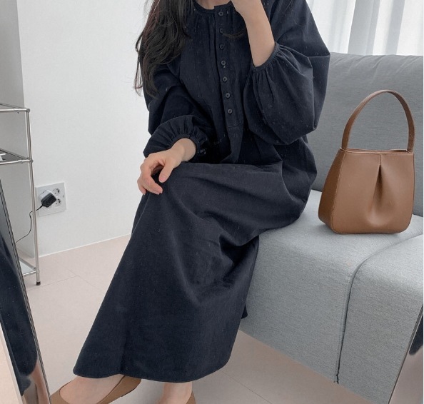 ワンピース シャツワンピース ロング丈 袖あり 長袖 スクエアネック 襟なし ワイド 前開き 薄手 かわいい きれいめ シンプル 大人 おしゃれ こなれ感 ラフ ラブリー キュート ルーズ 抜け感 柄