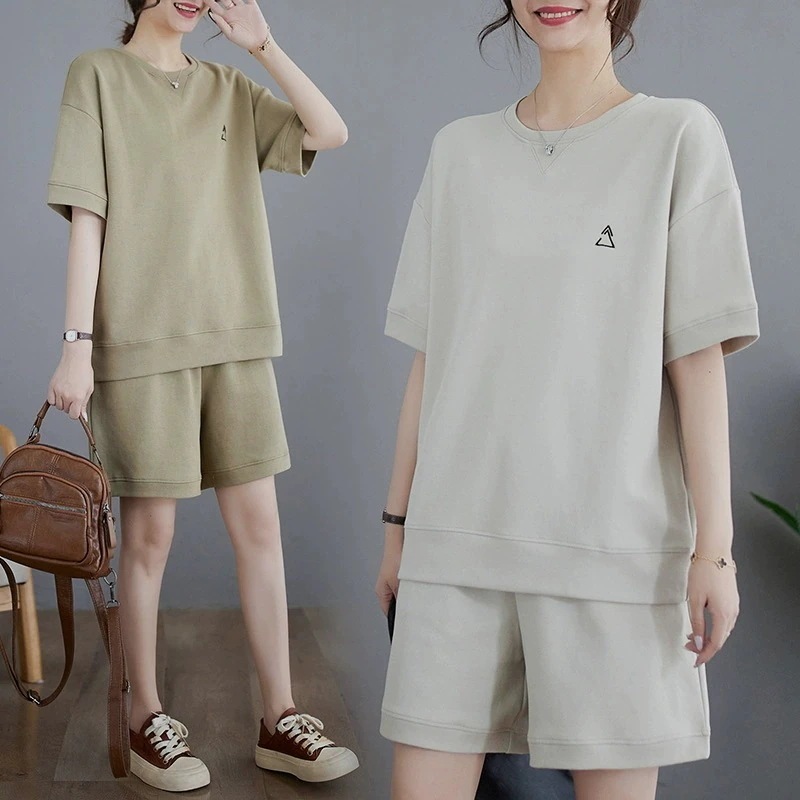 ファットマミー涼しく楽ちんセットアップ2024新型夏服着痩せ運動レジャーゆるい半袖tシャツパンツ2セット