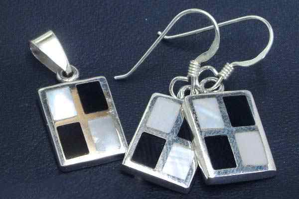 ウィンドウピアス＆ペンダントトップ セット（オニキスxシェル） 貝殻 天然石 シルバー925 本物の銀製 首飾り アクセサリー 男性 女性 プレゼント おそろい 黒色 白色 フック sp-sale4 5,891円