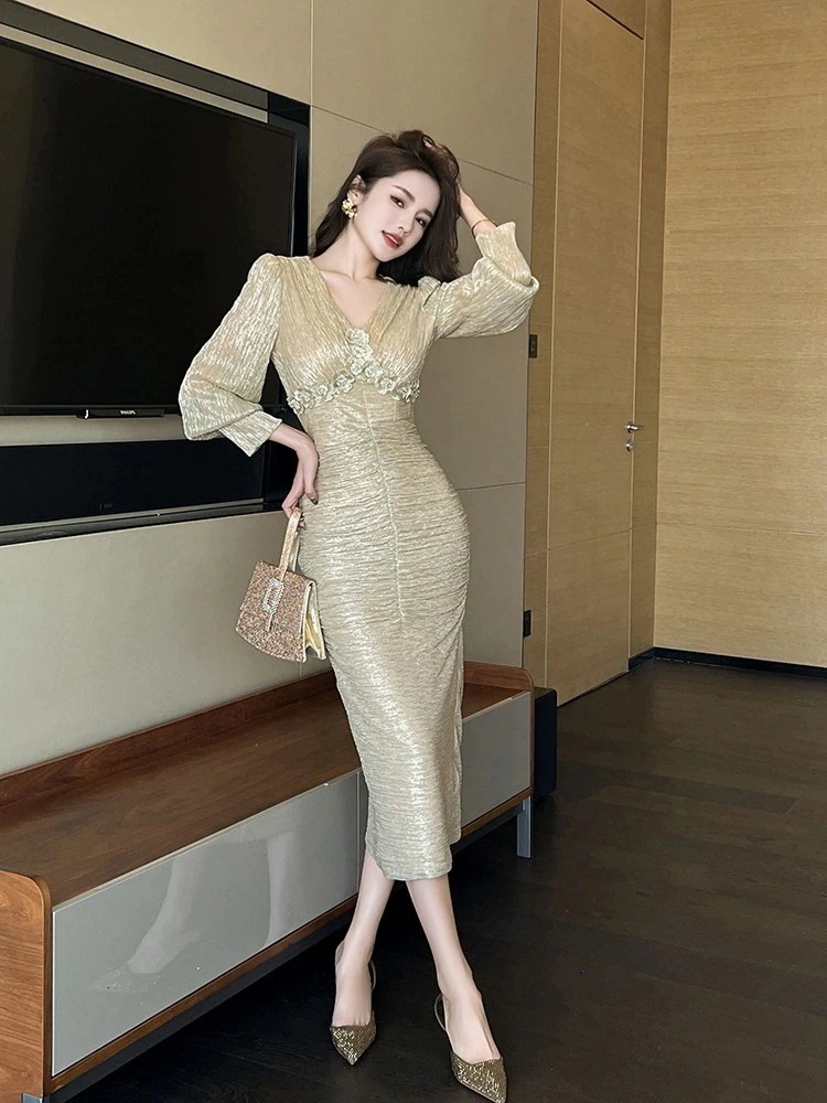 2025 春 ワンピース 春 vネック 花飾り ロング キャバ 大人 ウェディング ロング 結婚式 ドレス パーティードレス お呼ばれ 披露宴