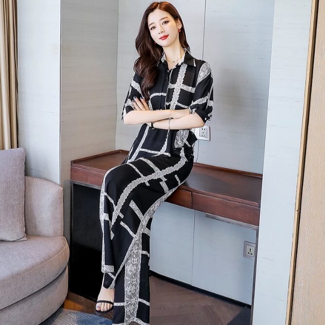 ミラノコレクション フェースアップパウダー2024 セット 厚型パフ