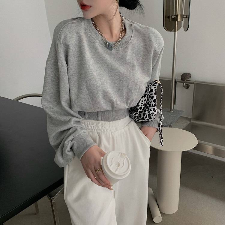 クロップ トップス トレーナー スウェット ショート丈 プルオーバー カットソー コットン クルーネック ラウンドネック 長袖 ボリューム袖 バルーン袖 ランタンスリーブ 切り替え 可愛い スポーティ