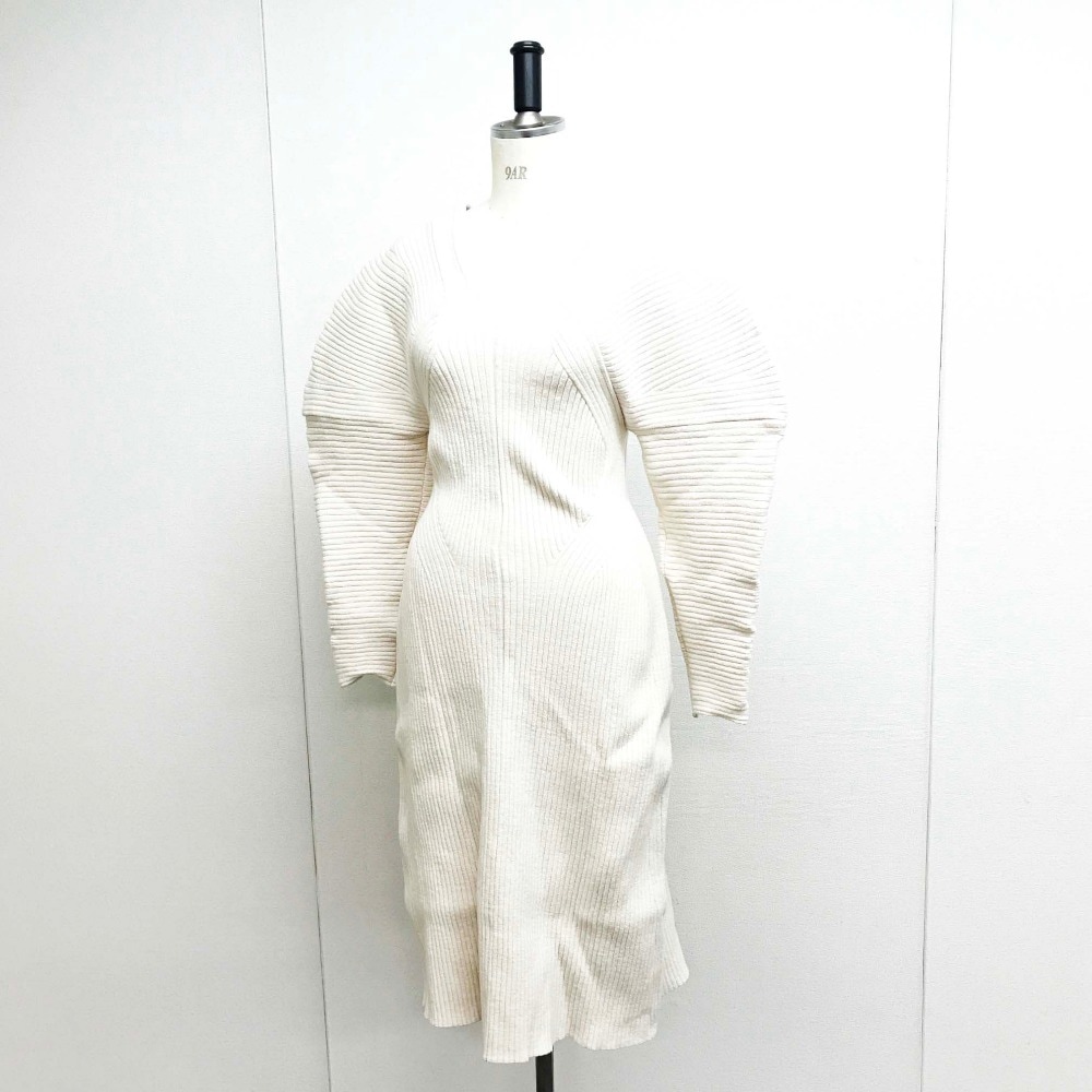 IRENE アイレネ ワンピース 長袖 Vネック ニット アイボリー系