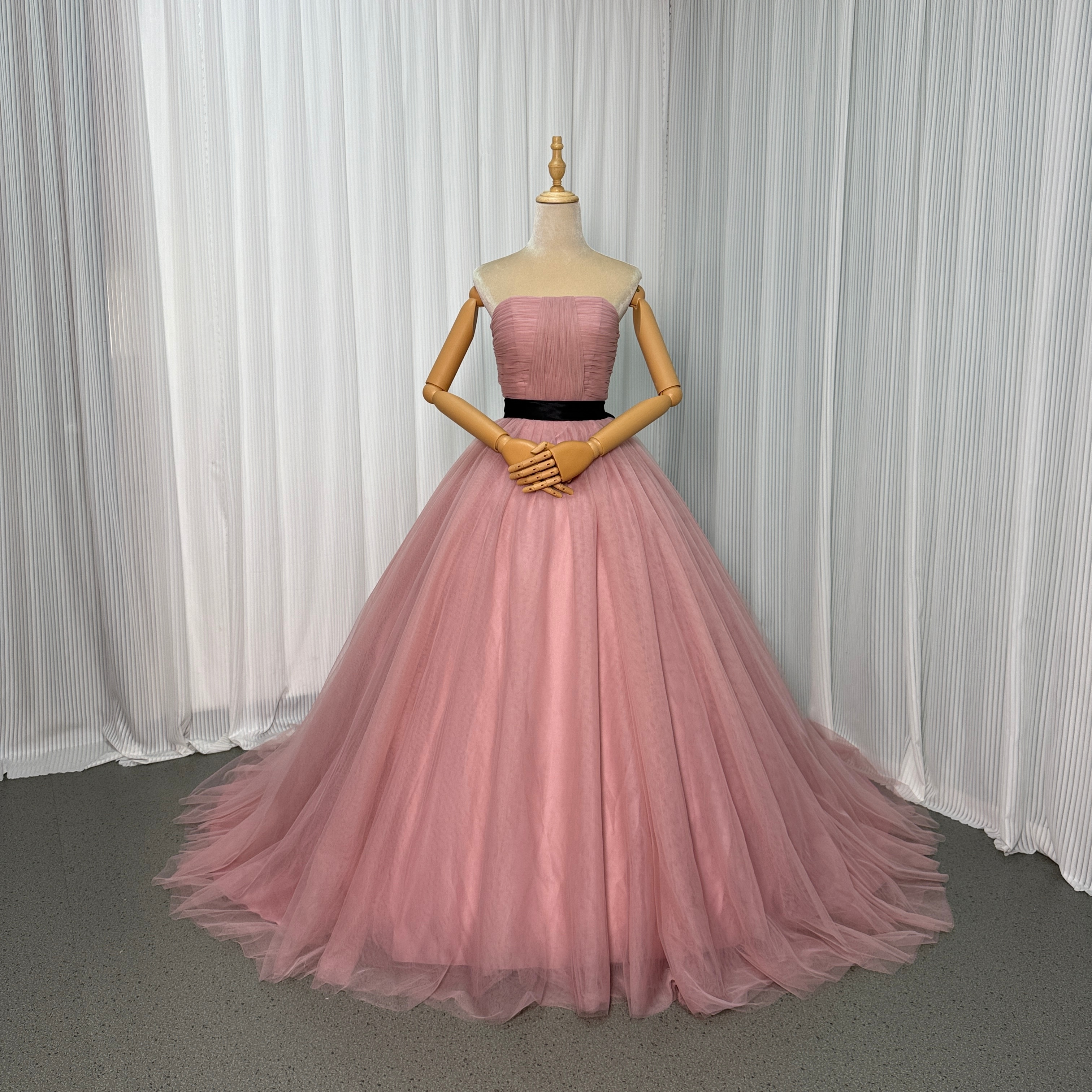 人気上昇！カラードレス ローズピンク ベアトップ ソフトチュール ロングトレーン 編み上げ 花嫁 32,494円