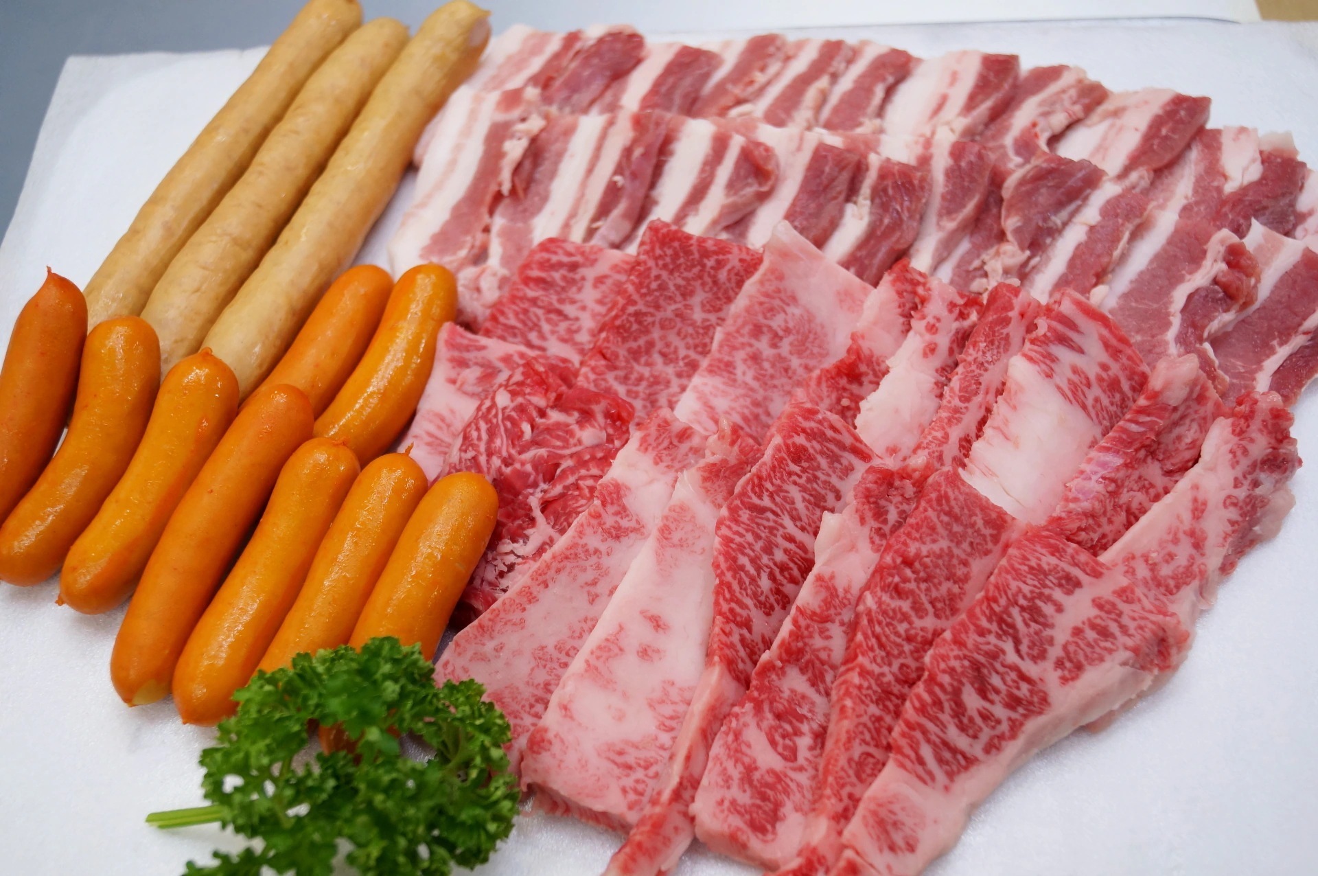 A4 A5 黒毛和牛 雌 牛 限定 モクモク バーベキュー セット 1.2Kg 牛肉