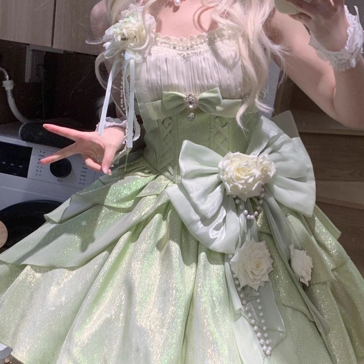 ローズハートノットプリンセスドレスリトルフラワーマリロリータホワイトティーバースデープリンセスショートスカート