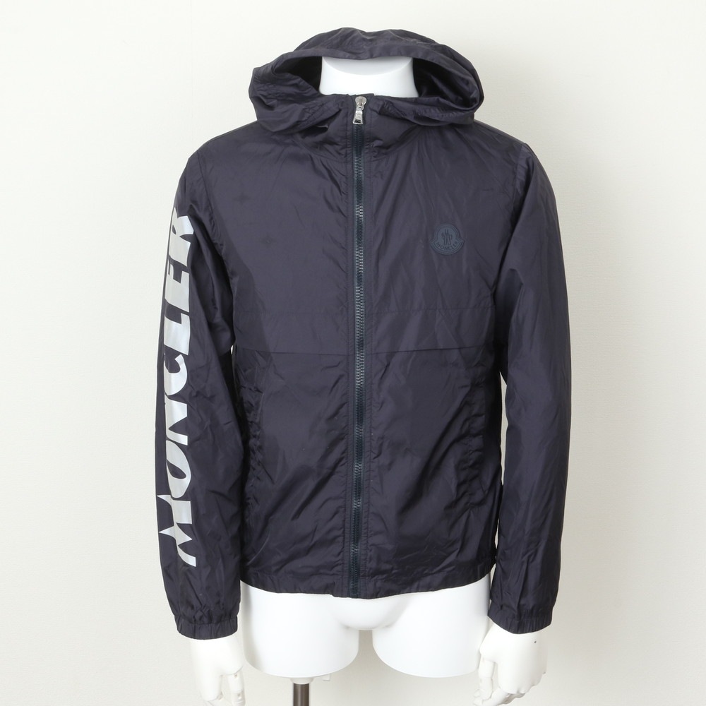 極美品 ナイロン マウンテン ロゴ ワッペン フード 付 ジャケット アウター 羽織 上着 ジャージ 洋服 ファッション おしゃれ F19541A72320 パーカー ネイビー 紺 メンズ レディース