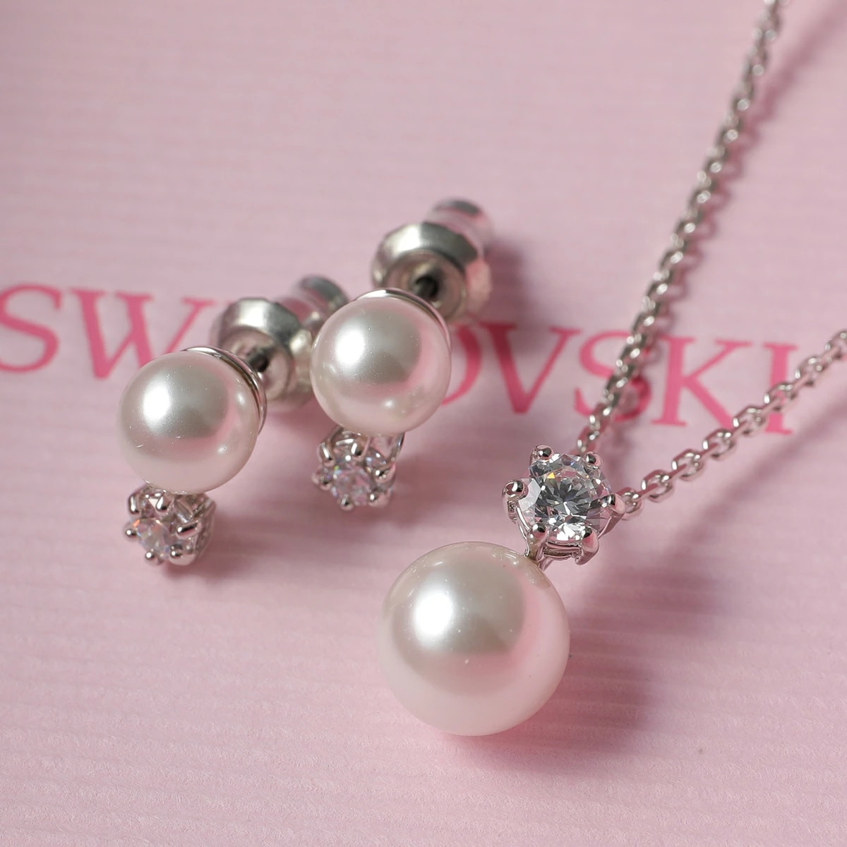 SWAROVSKI スワロフスキー ネックレス ピアス Matrix マトリックス 5689624 レディース 2点セット クリスタル パール ペンダント アクセサリー WHITE/RHS