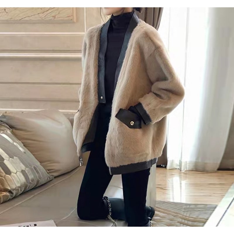 女性用イミテーションラムウールコートファッショナブルでスタイリッシュなステッチ肥厚ファーオールインワントップ女性用