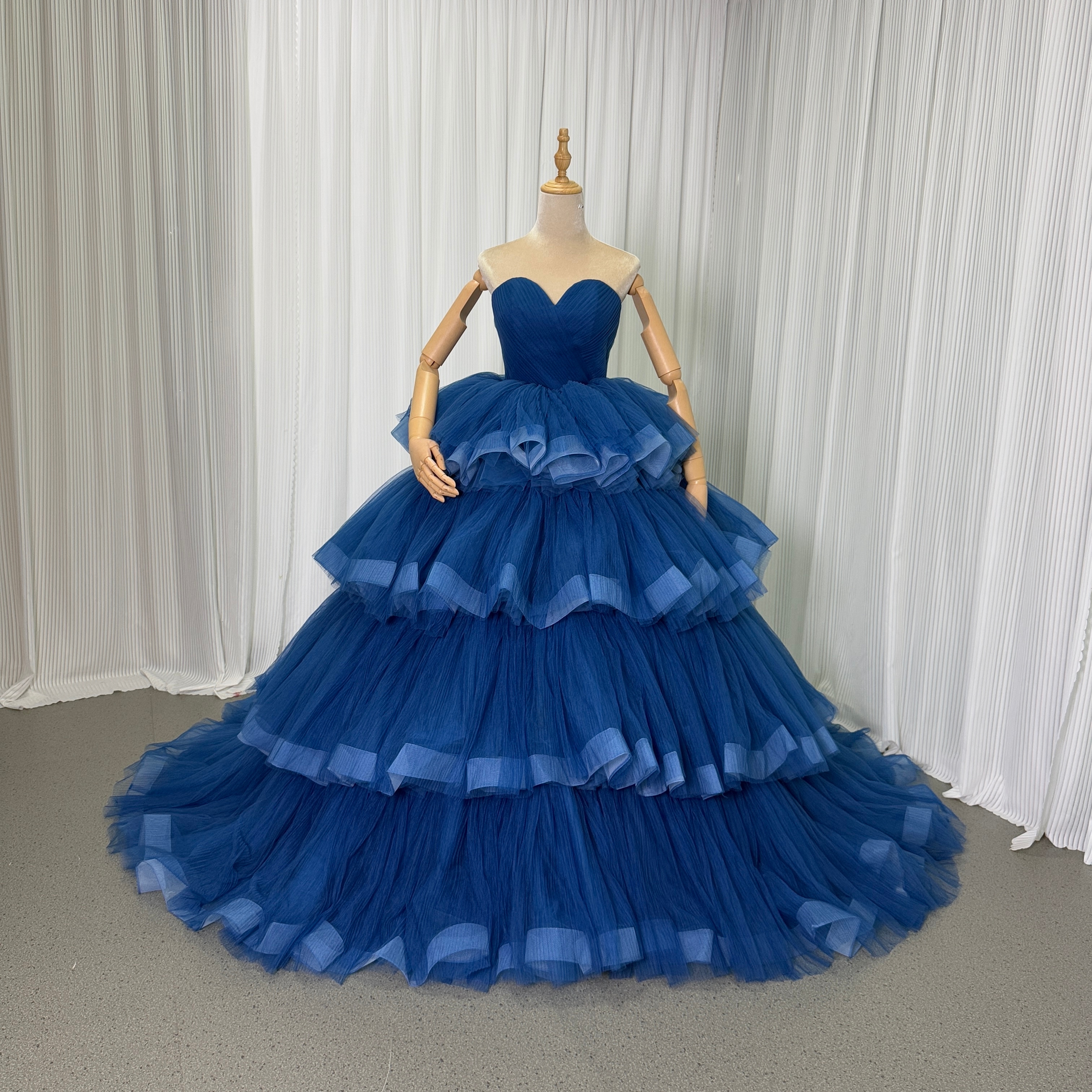 カラードレス ジュエルネイビー ソフトチュール 編み上げ スリット ソフトチュール ティアードのドレス ビスチェドレス 花嫁