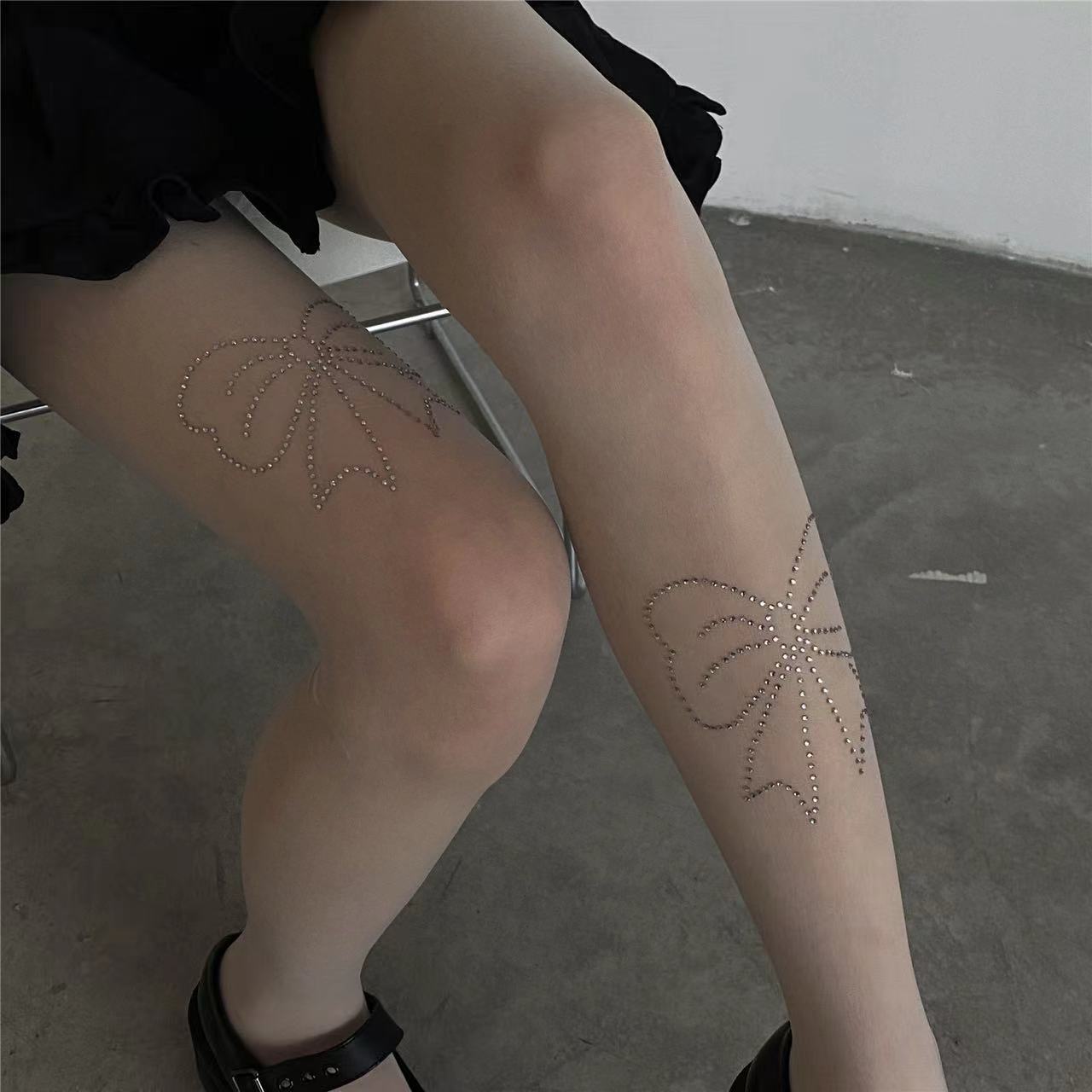 【1つ買うと10つ無料】ブラックダイヤモンドソックス薄いストッキングパンストピュアボウホットダイヤモンドレディースストッキング