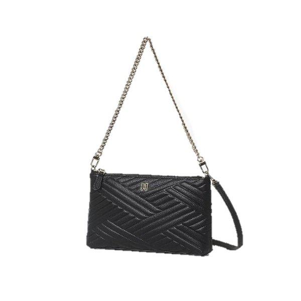 AK水原店 ハンドバッグ カーライル エンボス ブラック ゴールドDD チェーン ショルダーバッグ DCWA4E279