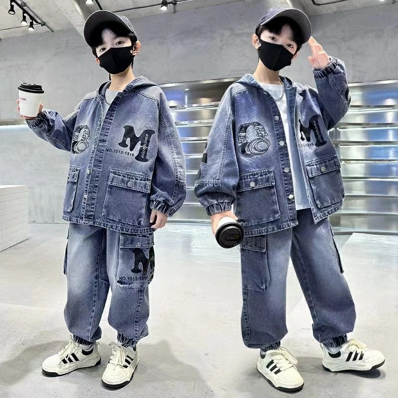 セットアップ 男の子 デニム かっこいい 春秋 おしゃれ 上下セット デニムジャケット+ジーンズ キッズ ボーイズ 2点セット フード付き 長袖 長ズボン ファッション 小学生 中学生 お出かけ 普段