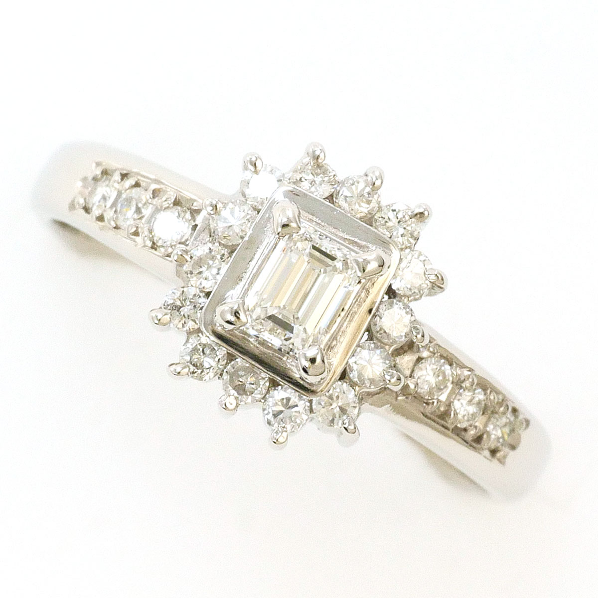 PT850 プラチナ リング・指輪 9.5号 ダイヤモンド 0.17ct ダイヤモンド 0.22ct 総重量約3.6g 中古