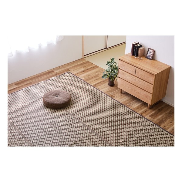 PP柄上敷 ルイス い草風 水洗い可 江戸間6帖 約261×352cm ブラウン 81947460
