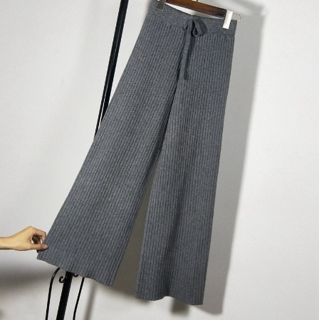 ボトムス パンツ あったか ズボン ワイドパンツ ワイド リブ リブニット 厚手 きれいめ シンプル カジュアル 上品 おしゃれ お洒落 レトロ 女子 こなれ感 ラフ ルーズ 無地 秋 冬 6,083円