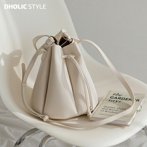 2WAYレザー調バケットバッグ ・p393633